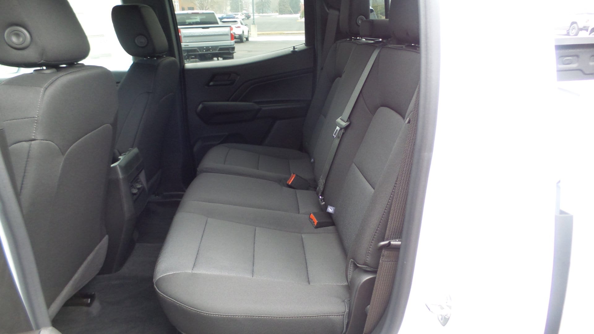 2025 Chevrolet Colorado Work Truck - Photo 7