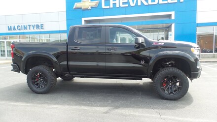 2025 Chevrolet Silverado 1500 RST Black Widow Truck