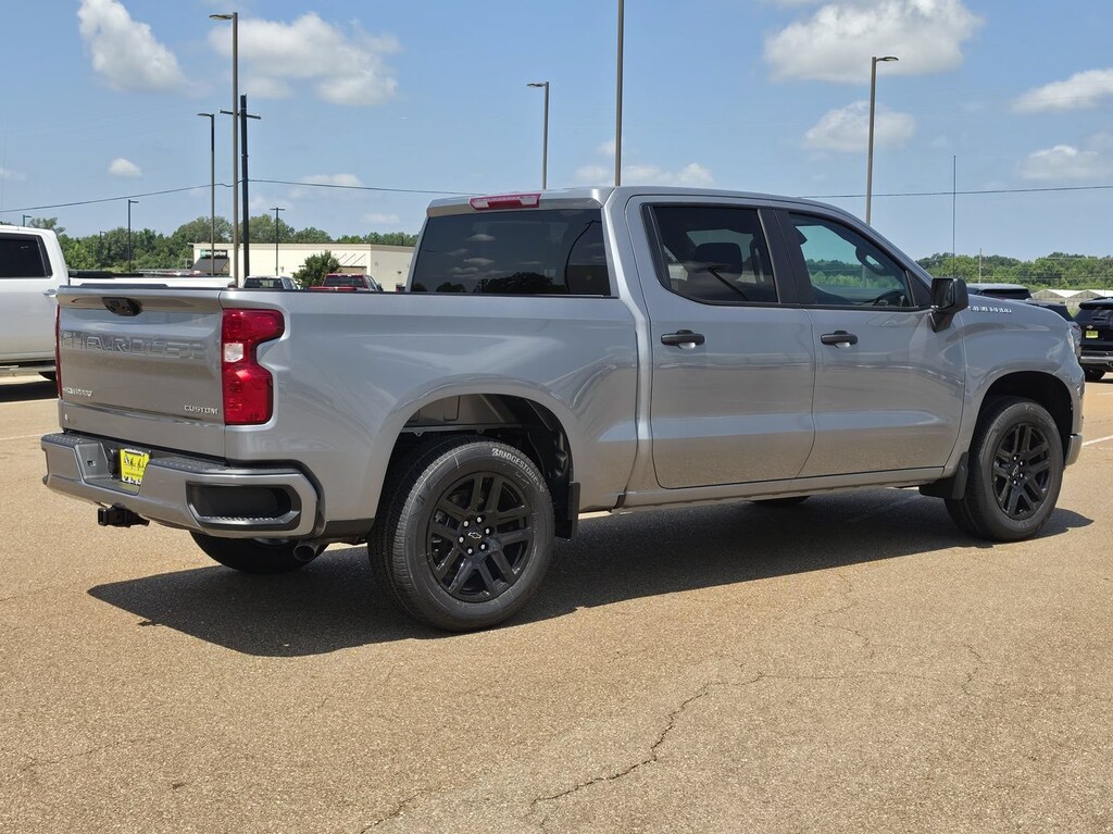 New 2026 Chevrolet Silverado 1500 Custom Crew Cab