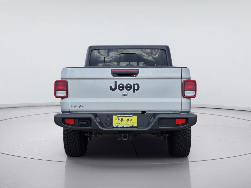 Used 2023 Jeep Gladiator Sport S Crew Cab