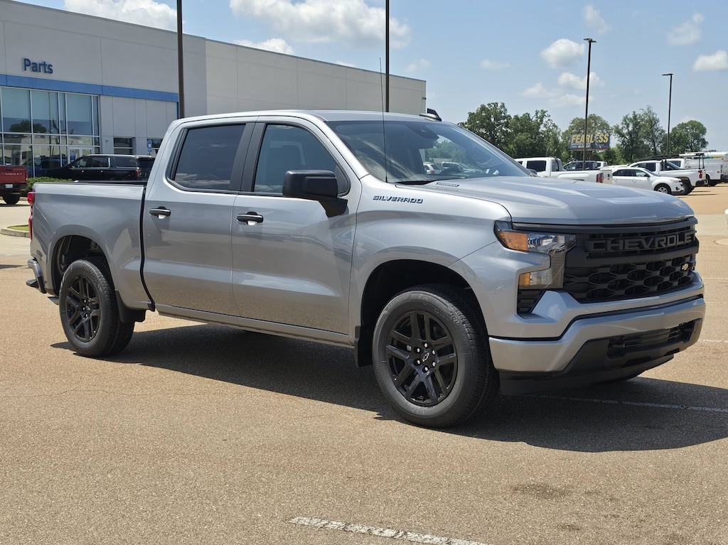 New 2026 Chevrolet Silverado 1500 Custom Crew Cab