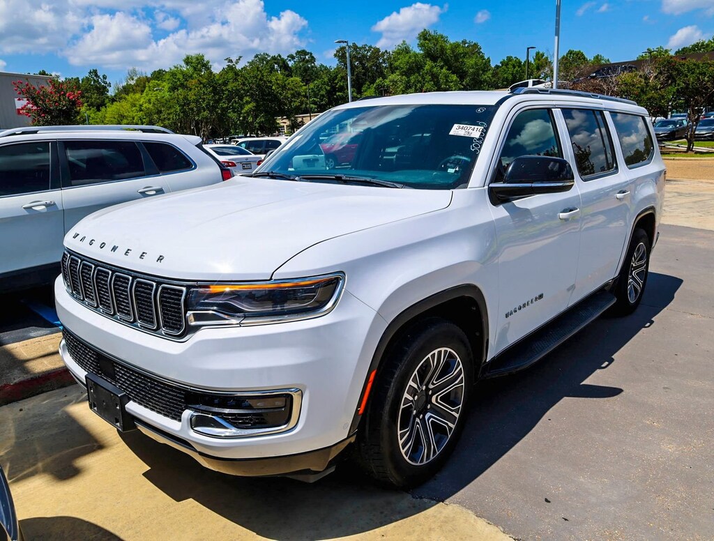 Used 2024 Jeep Wagoneer L Series II Sport Utility