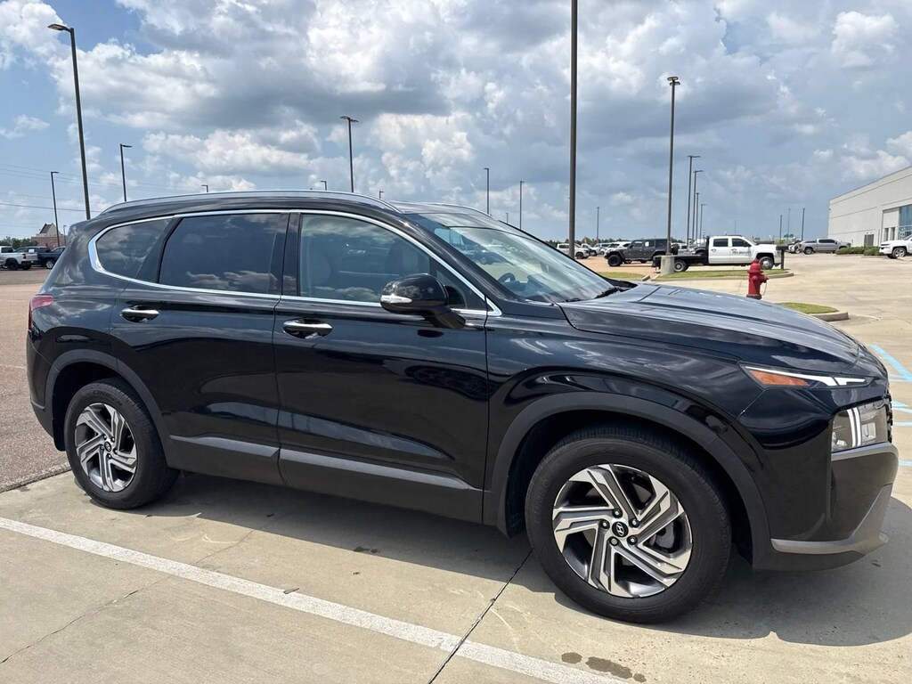 Used 2023 Hyundai Santa Fe SEL Sport Utility