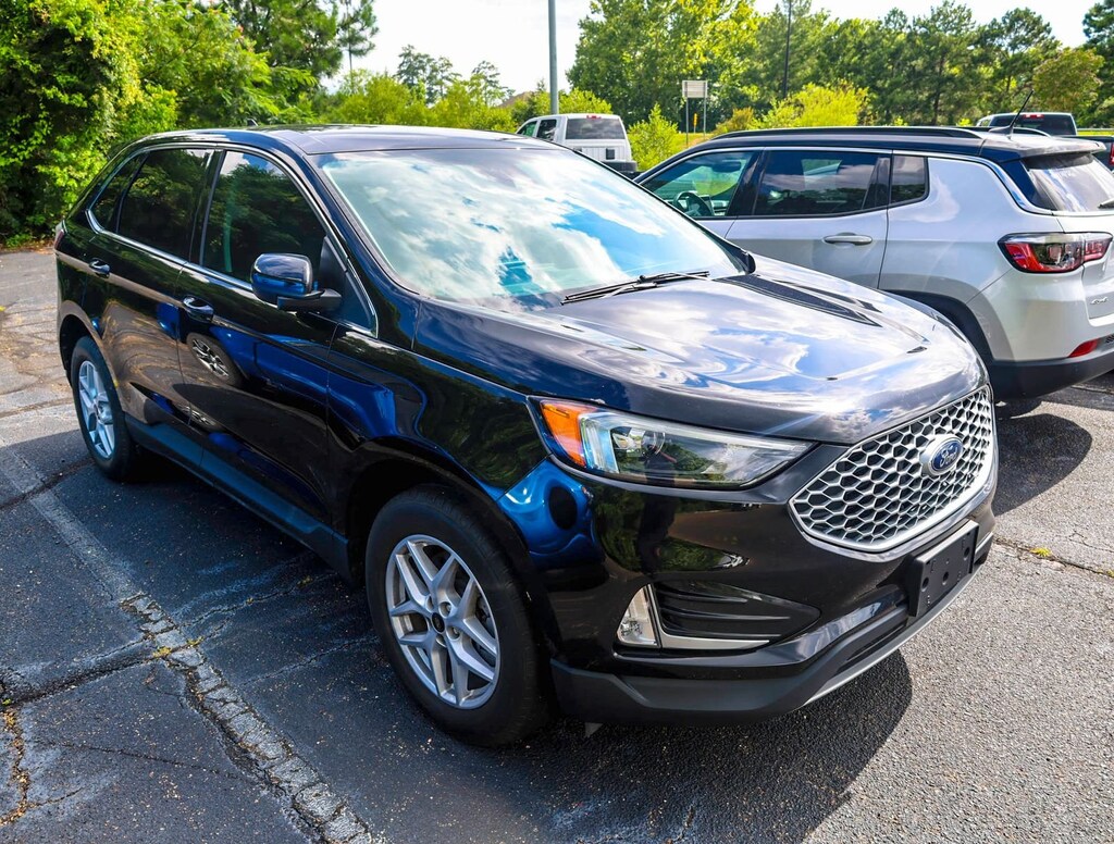 Used 2023 Ford Edge SEL Sport Utility