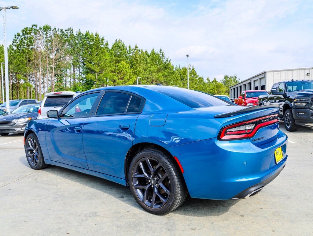Used 2021 Dodge Charger SXT Sedan