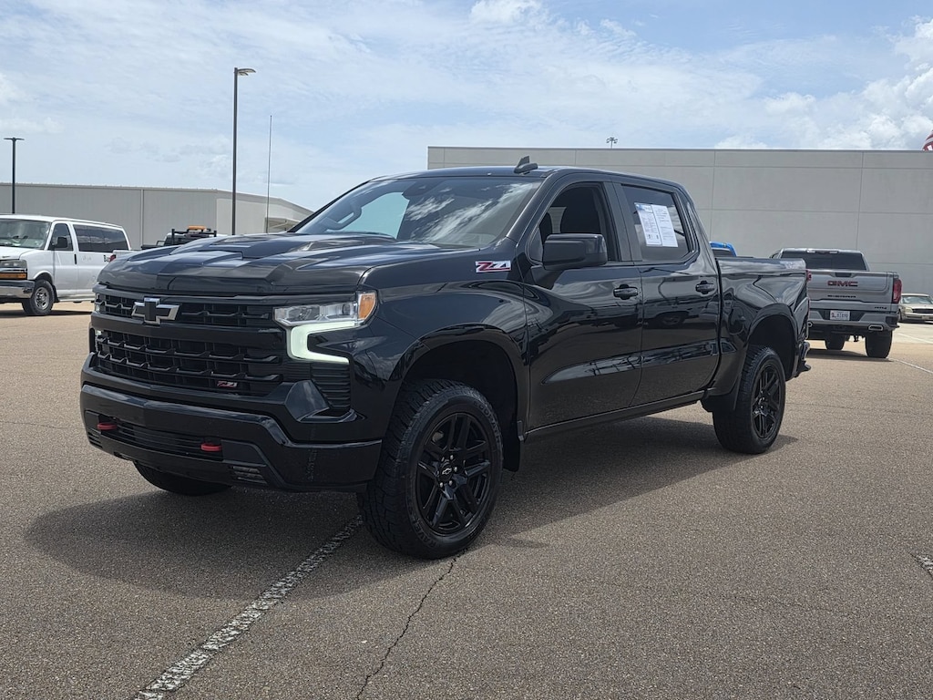 Used 2023 Chevrolet Silverado 1500 LT Trail Boss Crew Cab