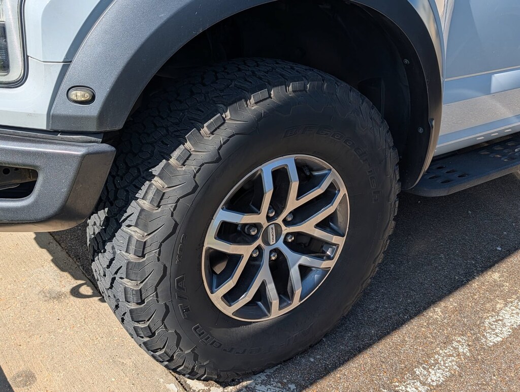 Used 2017 Ford F-150 Raptor Crew Cab