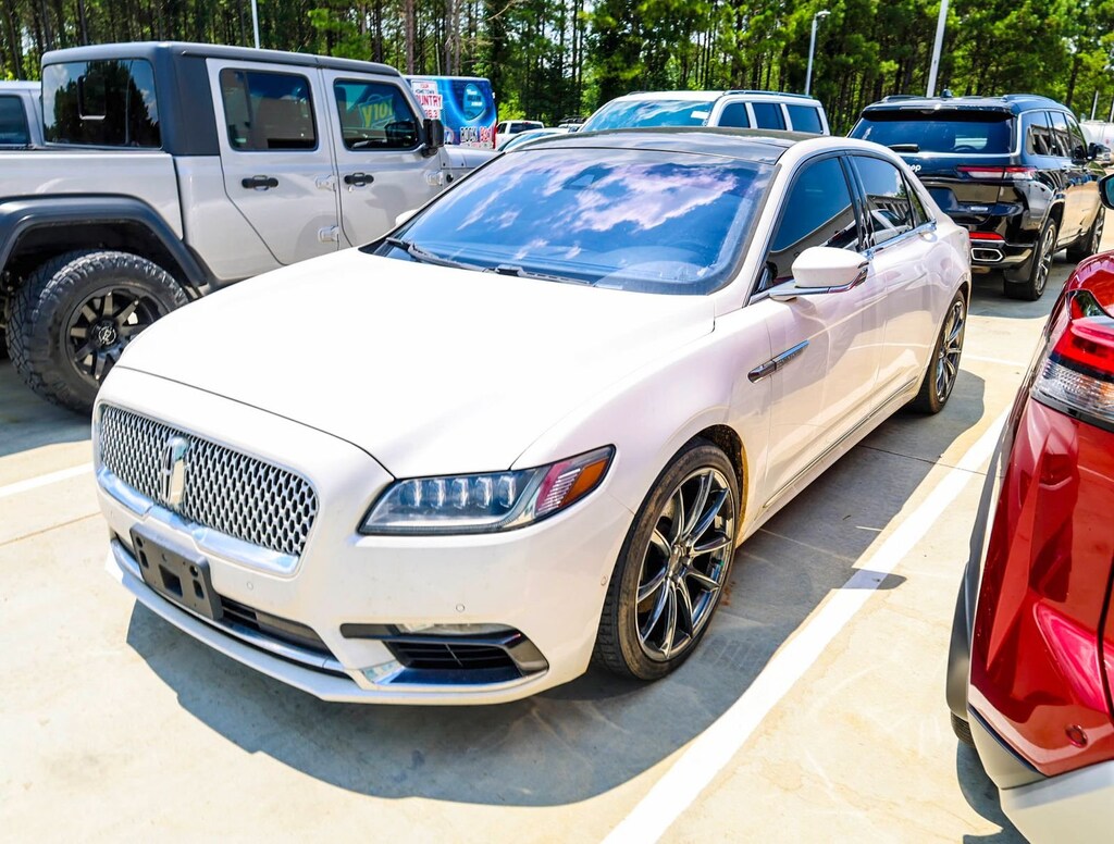 Used 2017 Lincoln Continental Reserve Sedan