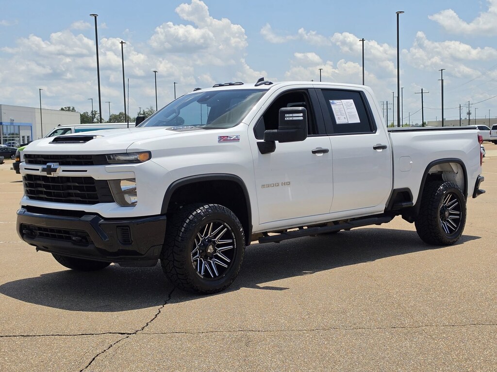 Used 2024 Chevrolet Silverado 2500 HD Custom Crew Cab