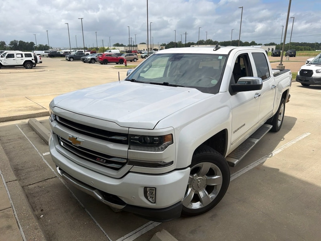 Used 2018 Chevrolet Silverado 1500 LTZ Crew Cab
