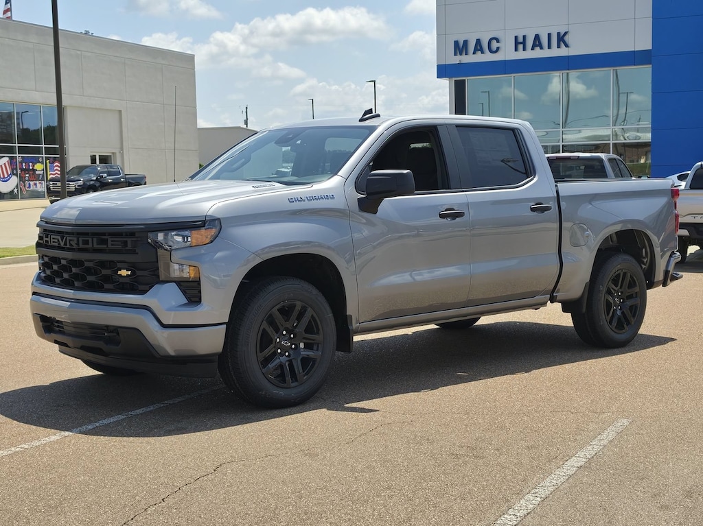 New 2026 Chevrolet Silverado 1500 Custom Crew Cab