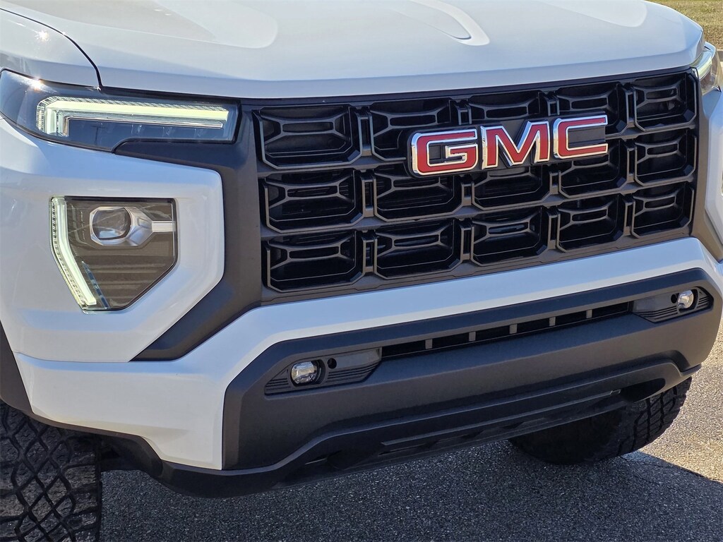 Used 2024 GMC Canyon Elevation Crew Cab