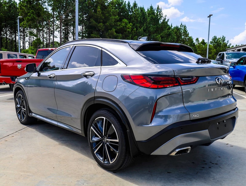 Used 2023 INFINITI QX55 Luxe Sport Utility