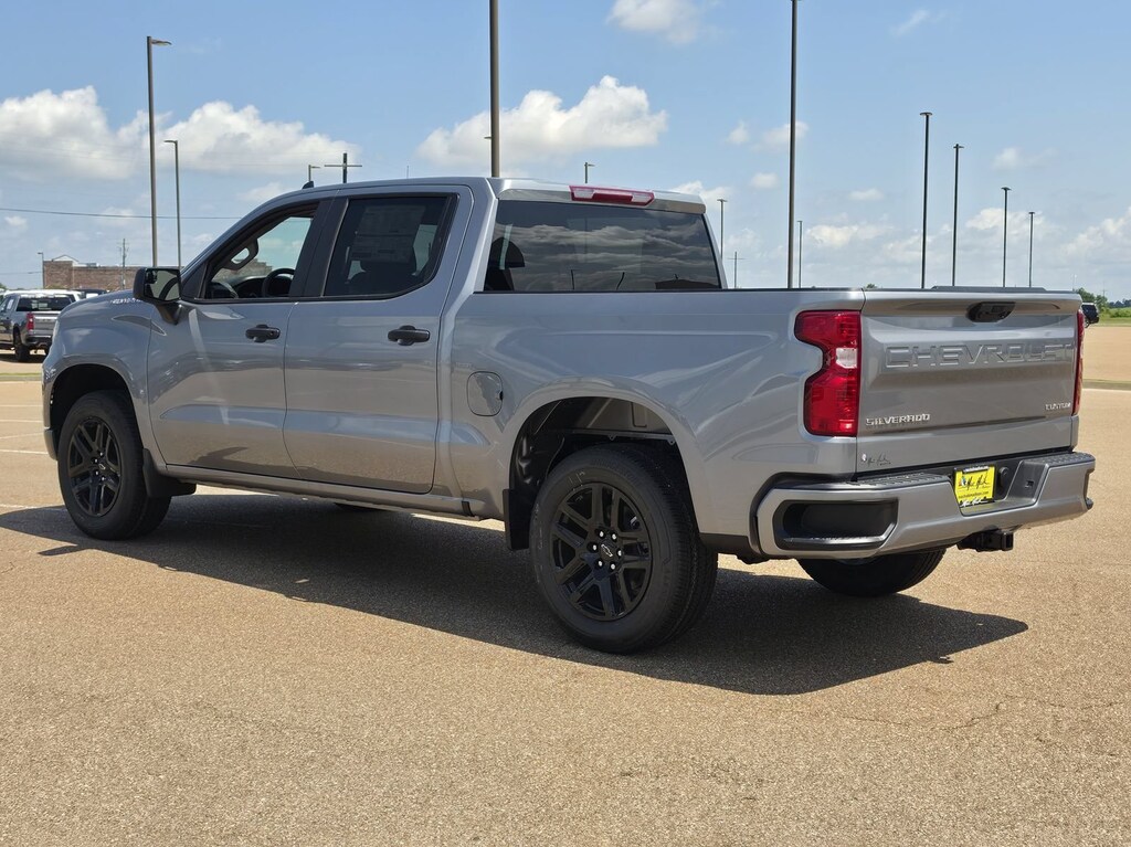 New 2026 Chevrolet Silverado 1500 Custom Crew Cab