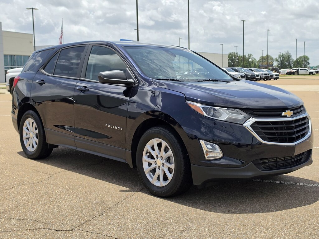 Used 2020 Chevrolet Equinox LS SUV