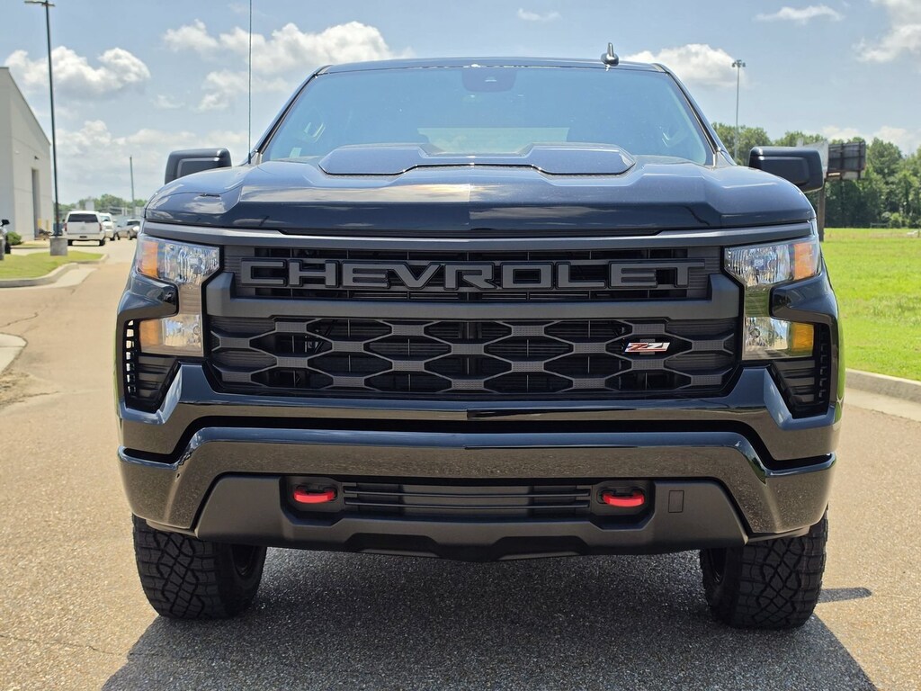 New 2026 Chevrolet Silverado 1500 Custom Trail Boss Crew Cab
