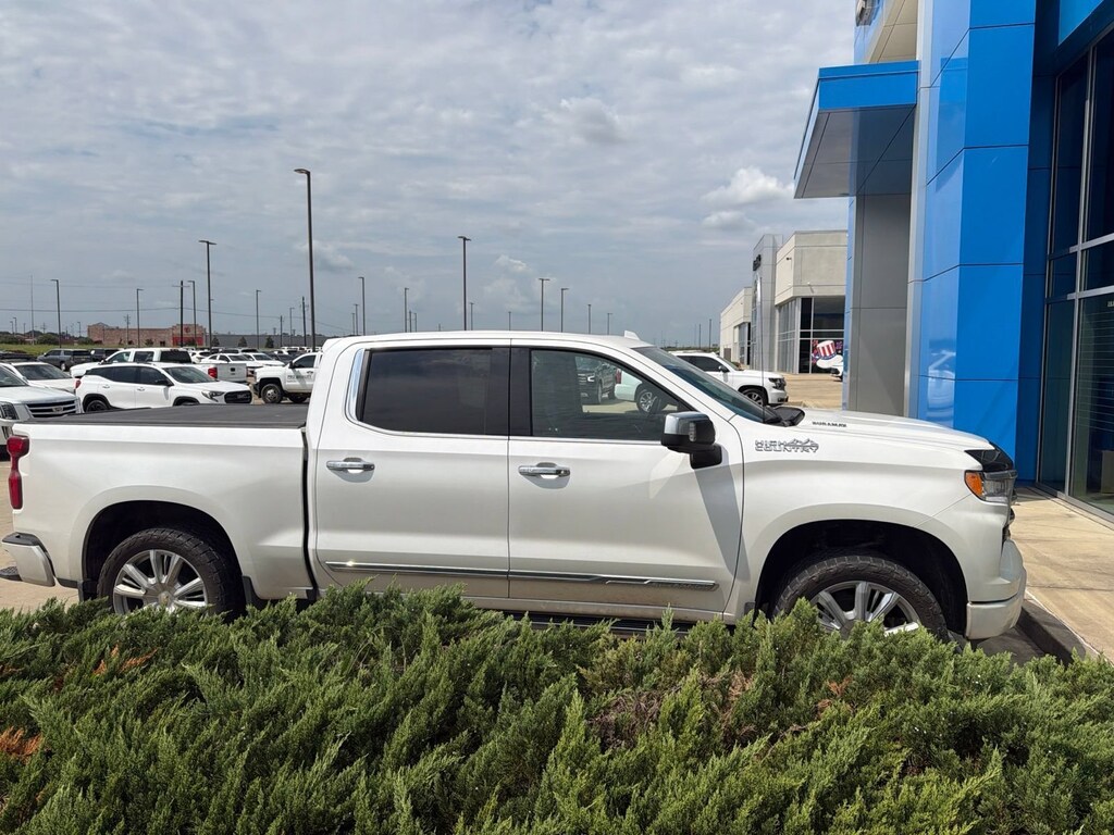 Used 2025 Chevrolet Silverado 1500 High Country Crew Cab