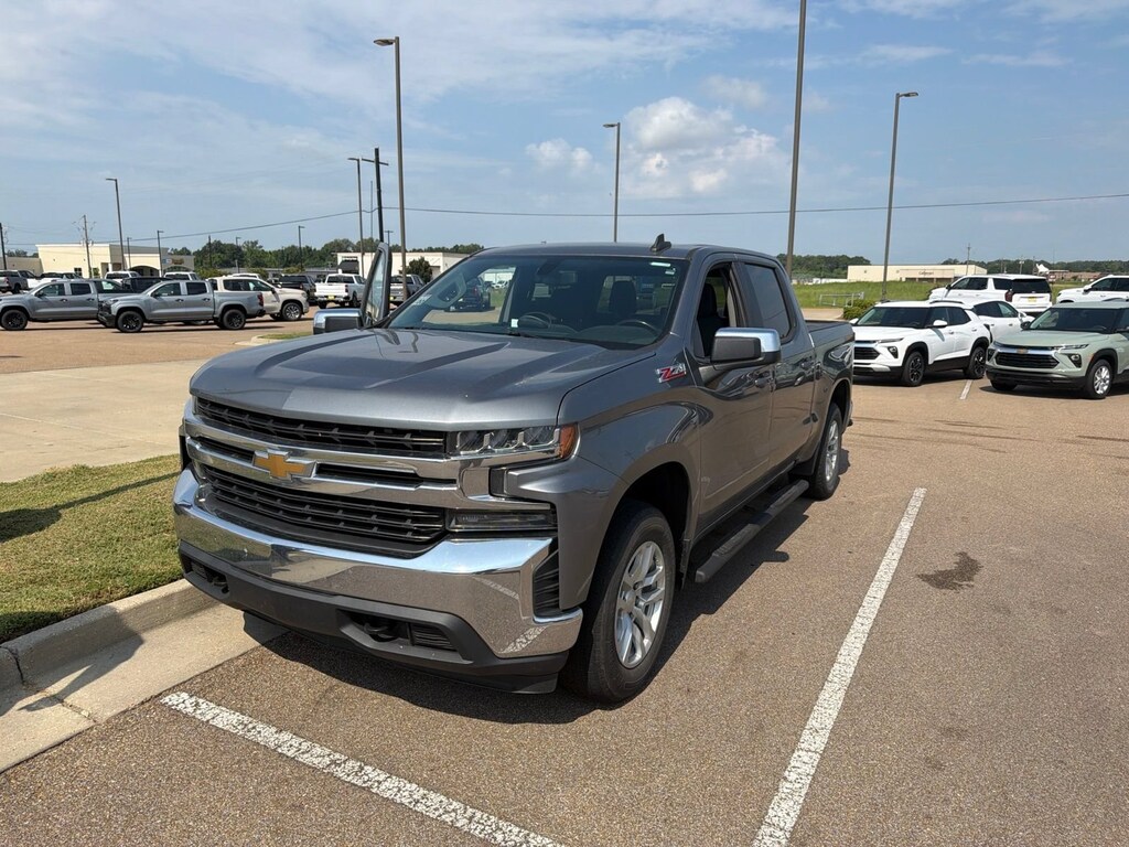 Used 2020 Chevrolet Silverado 1500 LT Crew Cab