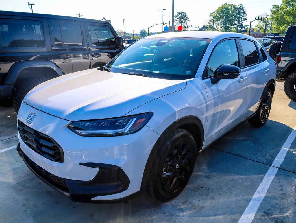 Used 2025 Honda HR-V Sport Sport Utility