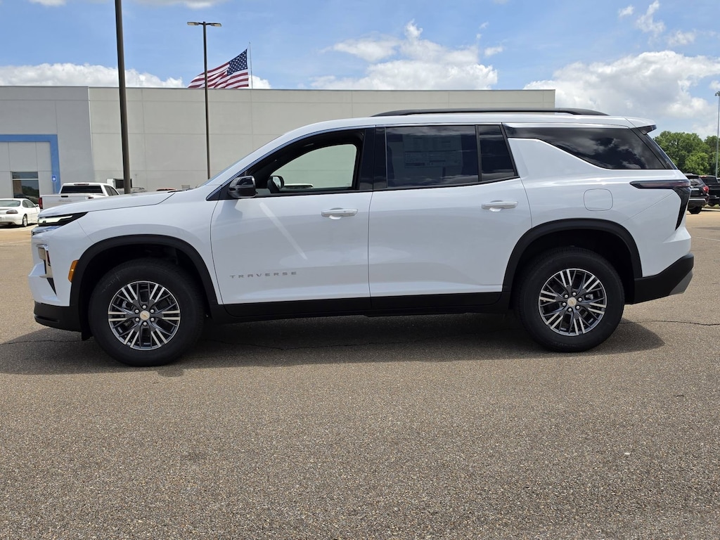 New 2026 Chevrolet Traverse LT SUV