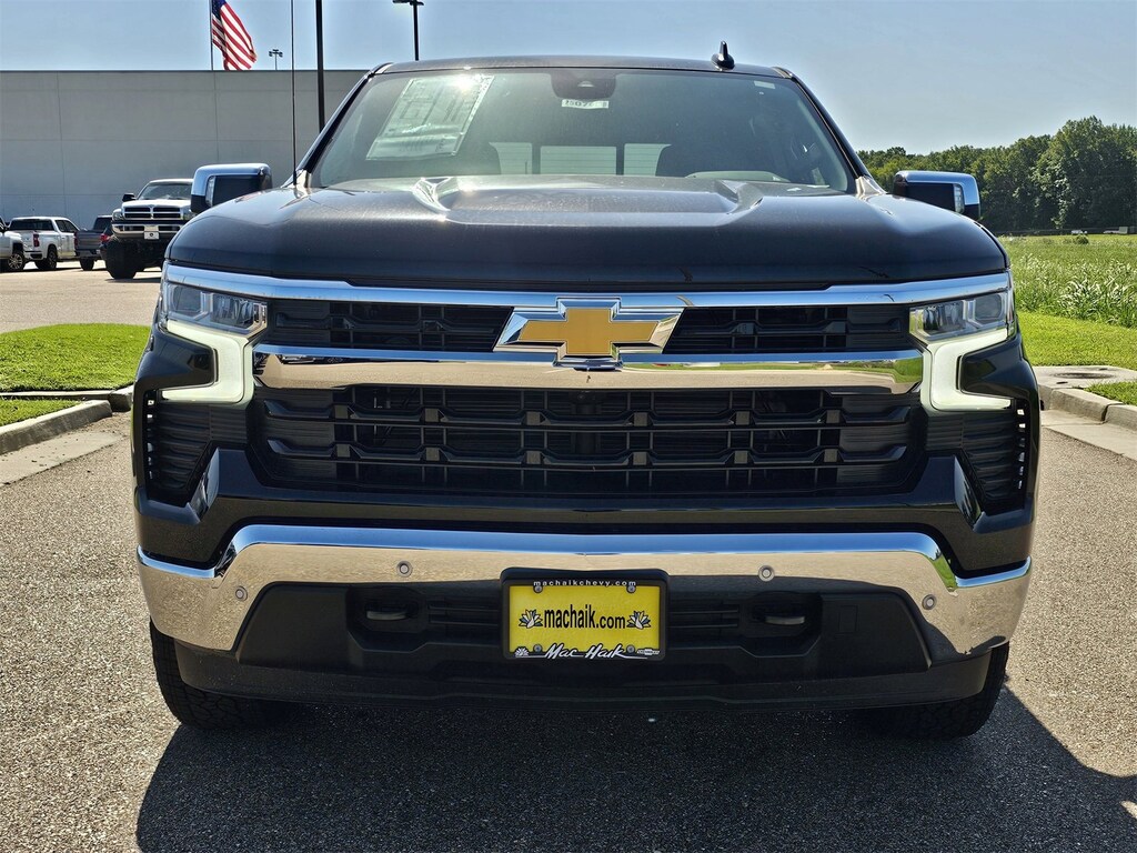 New 2025 Chevrolet Silverado 1500 LT Crew Cab
