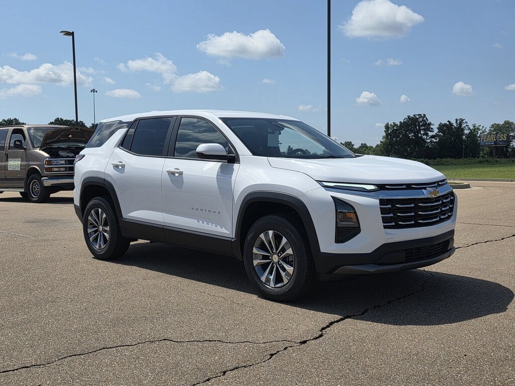New 2027 Chevrolet Equinox FWD LT SUV