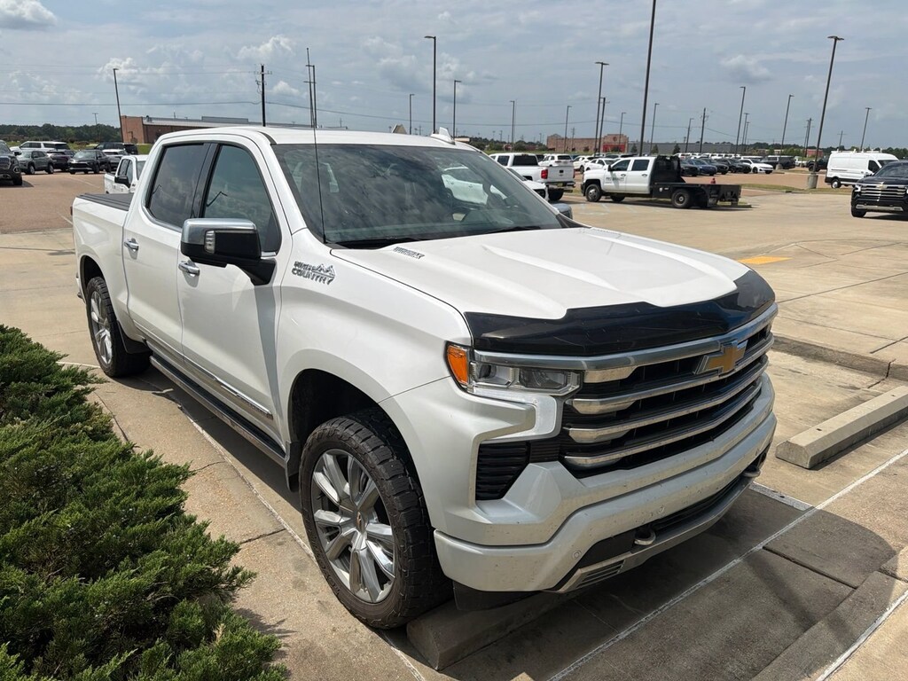 Used 2025 Chevrolet Silverado 1500 High Country Crew Cab