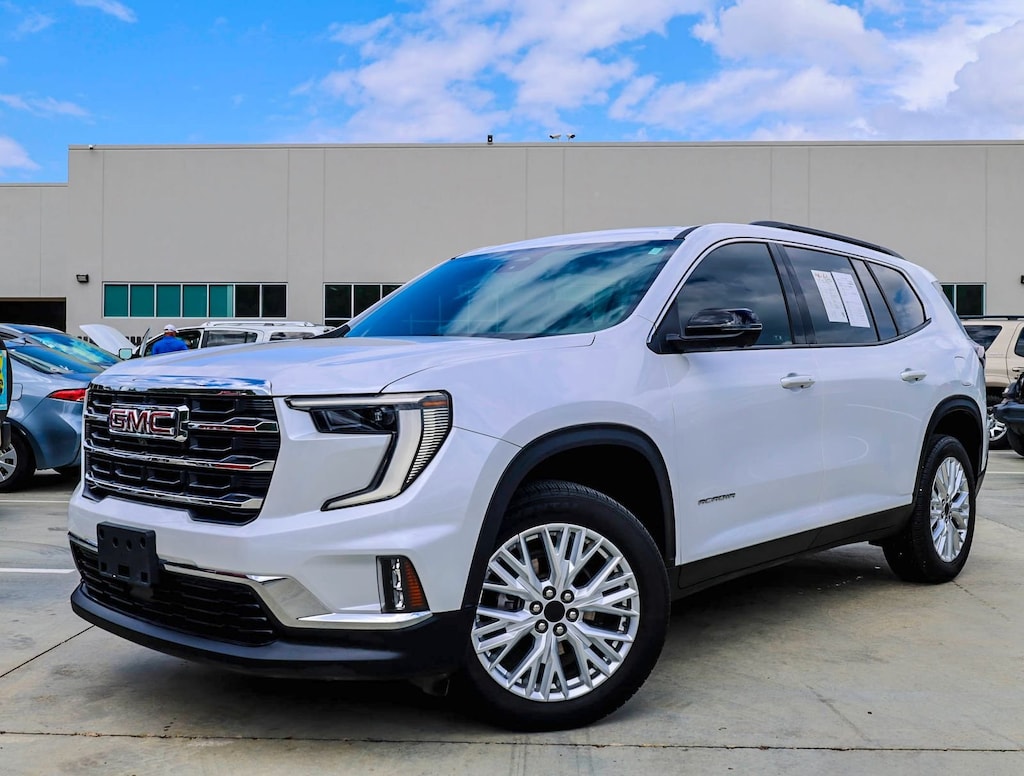 Used 2024 GMC Acadia Elevation Sport Utility