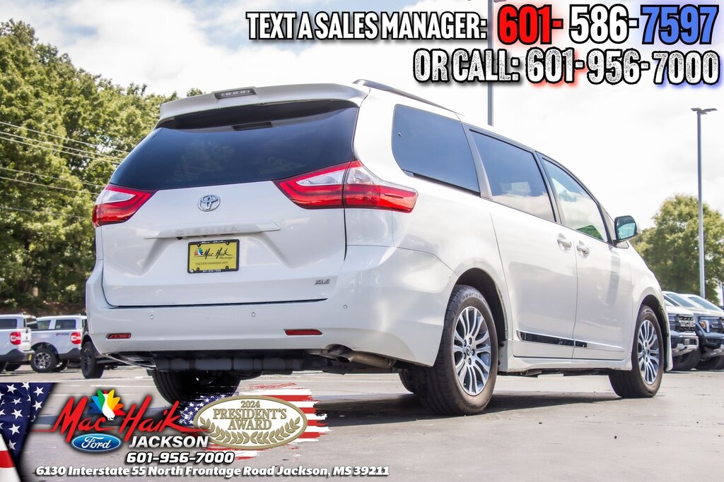Used 2019 Toyota Sienna XLE Passenger Van