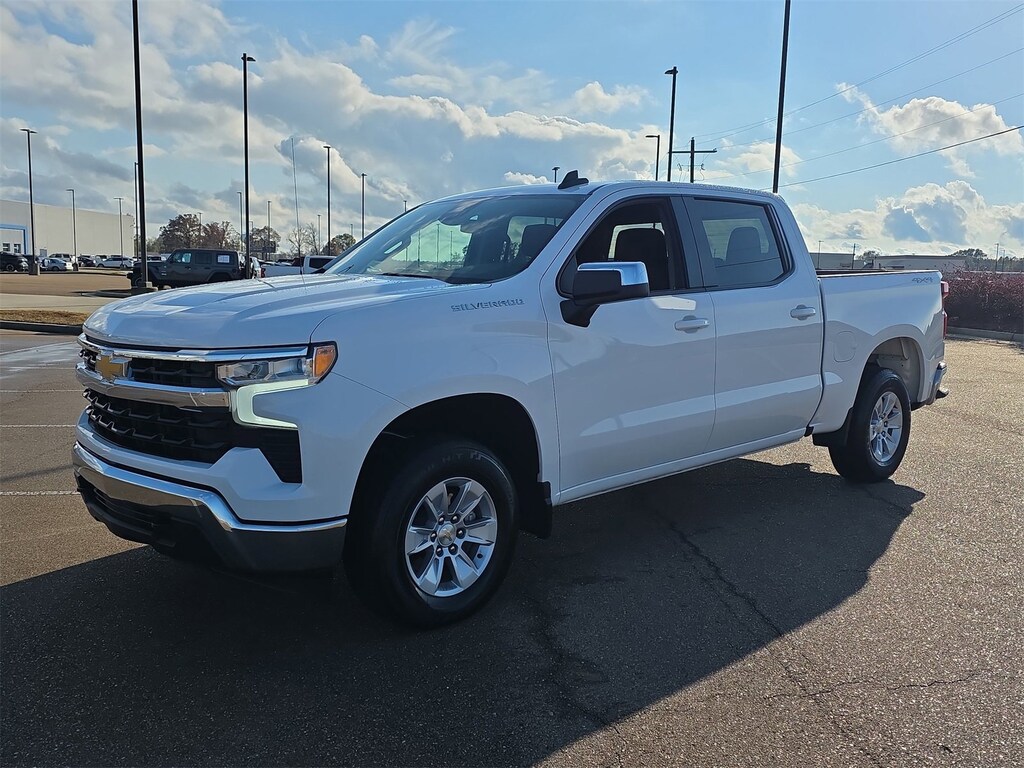 Used 2025 Chevrolet Silverado 1500 LT Crew Cab