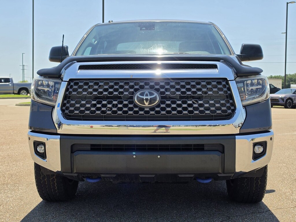 Used 2018 Toyota Tundra SR5 5.7L V8 Crew Cab