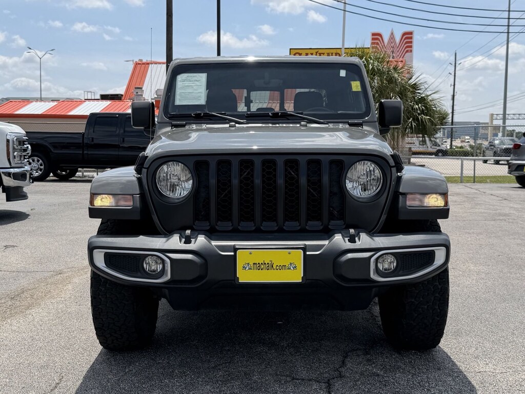 Used 2021 Jeep Gladiator Crew Cab