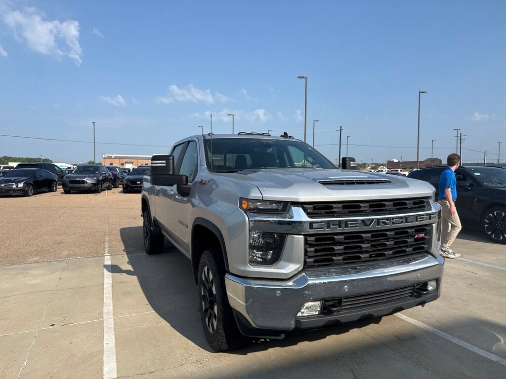 Used 2020 Chevrolet Silverado 2500 HD LT Crew Cab