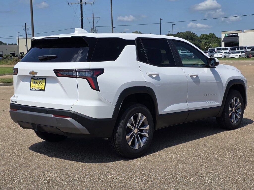 New 2027 Chevrolet Equinox FWD LT SUV