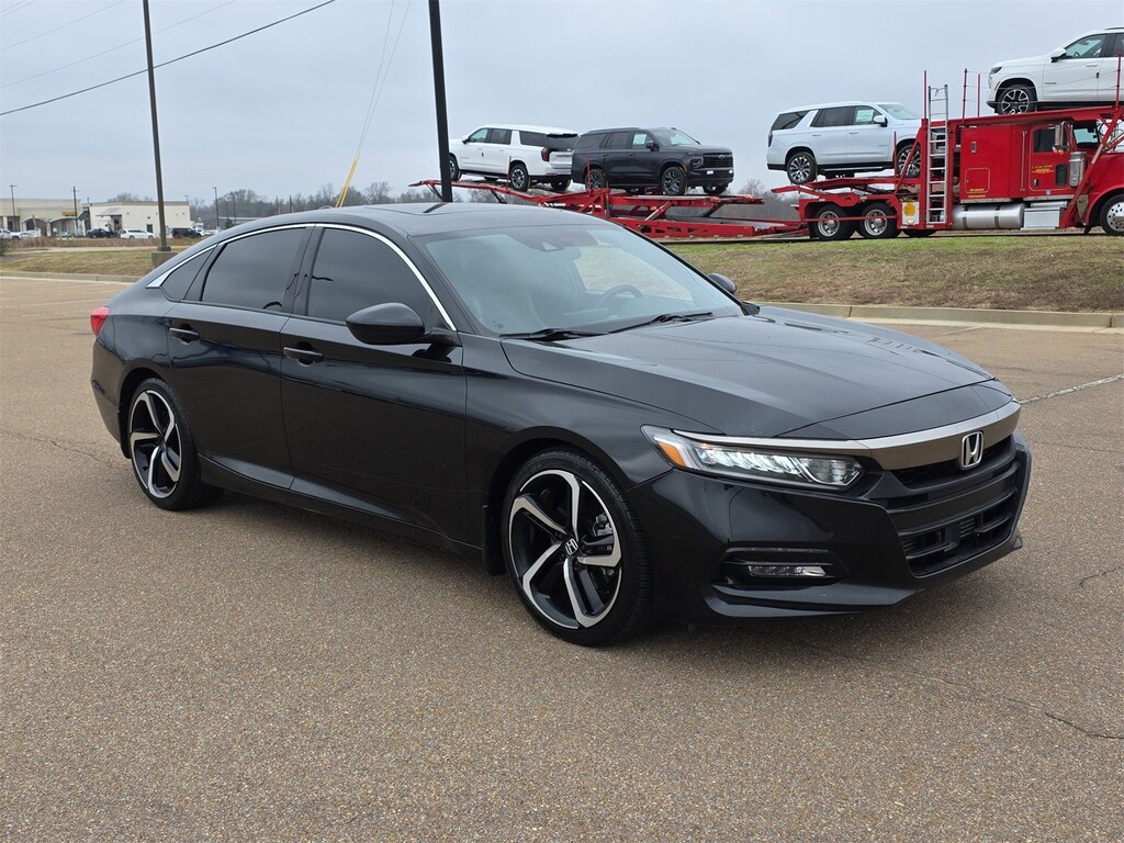 Used 2018 Honda Accord Sport 2.0T Sedan