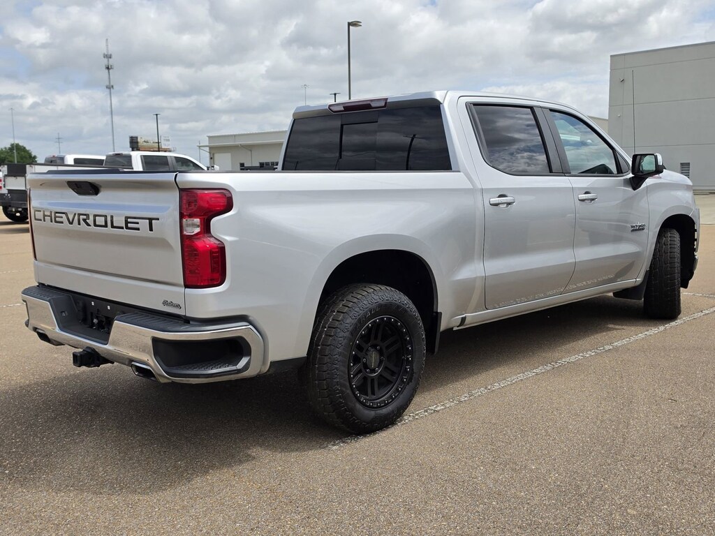 Used 2019 Chevrolet Silverado 1500 LT Crew Cab