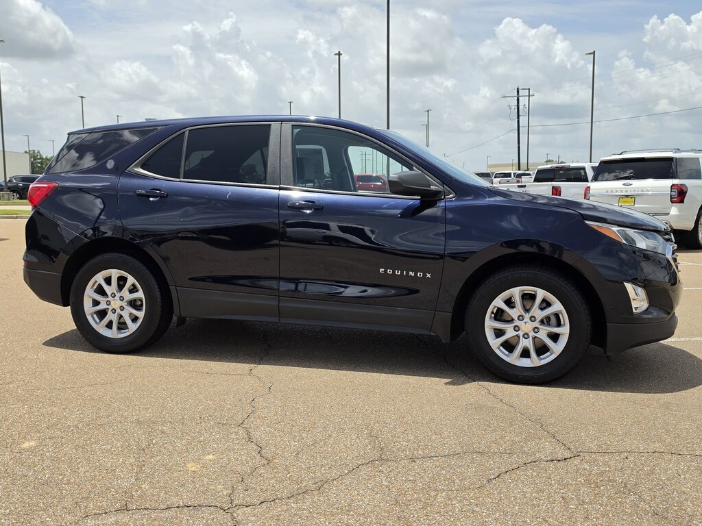 Used 2020 Chevrolet Equinox LS SUV