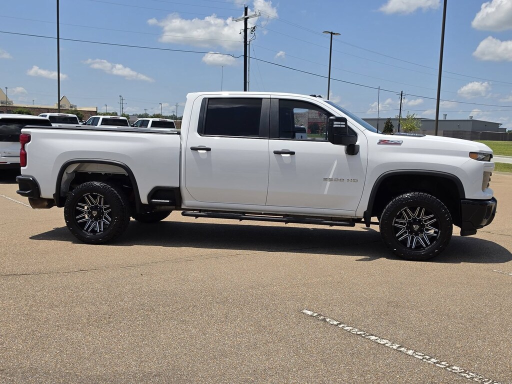 Used 2024 Chevrolet Silverado 2500 HD Custom Crew Cab