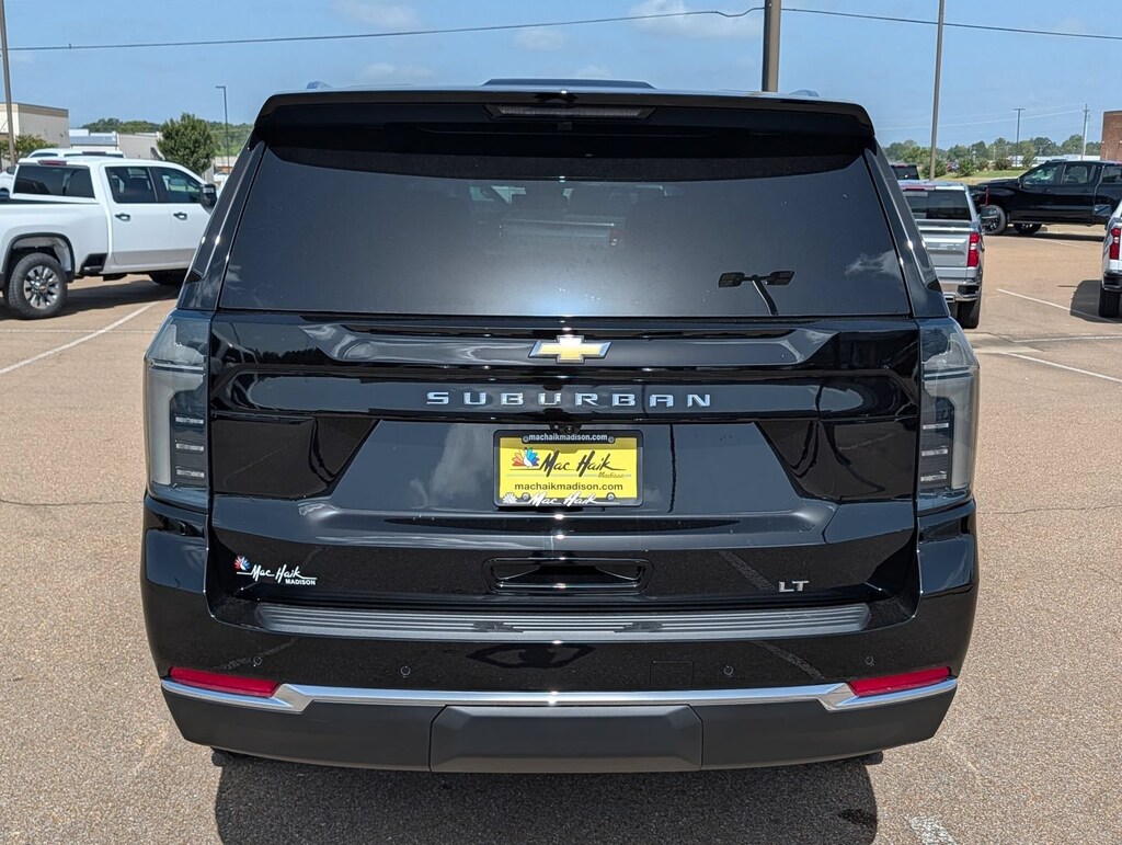 New 2026 Chevrolet Suburban LT SUV