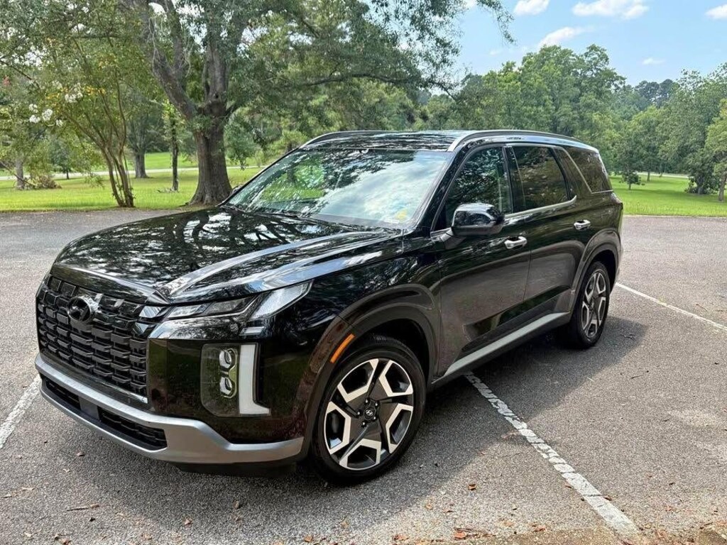 Used 2024 Hyundai Palisade SEL 7P Sport Utility