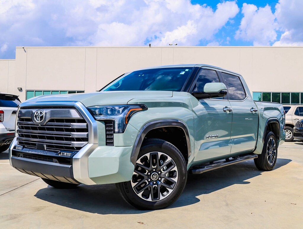 Used 2024 Toyota Tundra Limited CrewMax