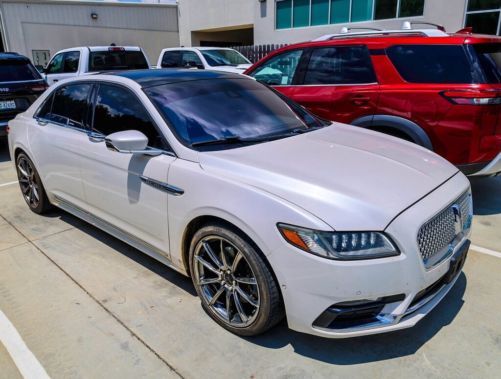 Used 2017 Lincoln Continental Reserve Sedan