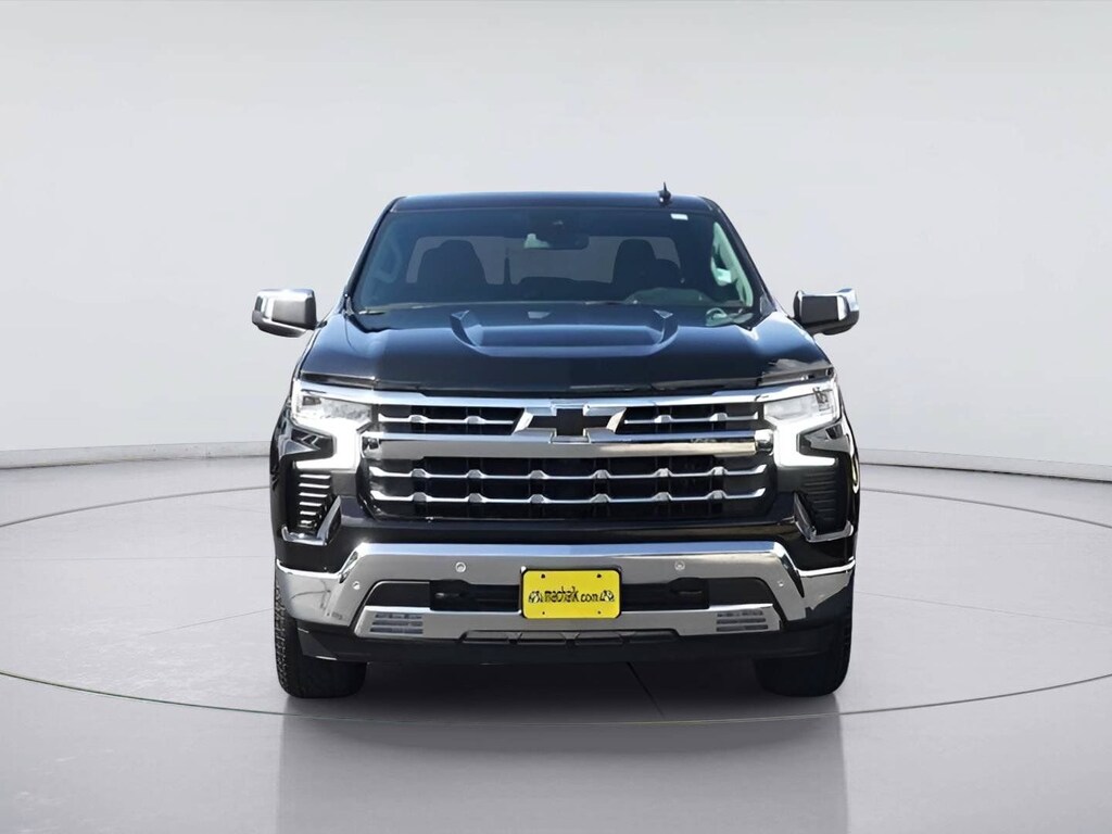 Used 2025 Chevrolet Silverado 1500 LTZ Crew Cab