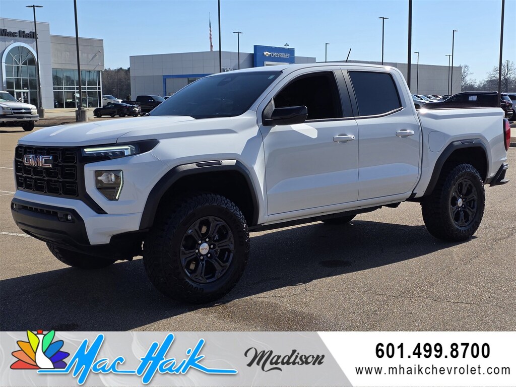 Used 2024 GMC Canyon Elevation Crew Cab