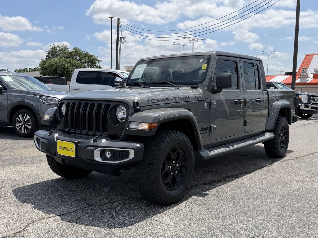 Used 2021 Jeep Gladiator Crew Cab