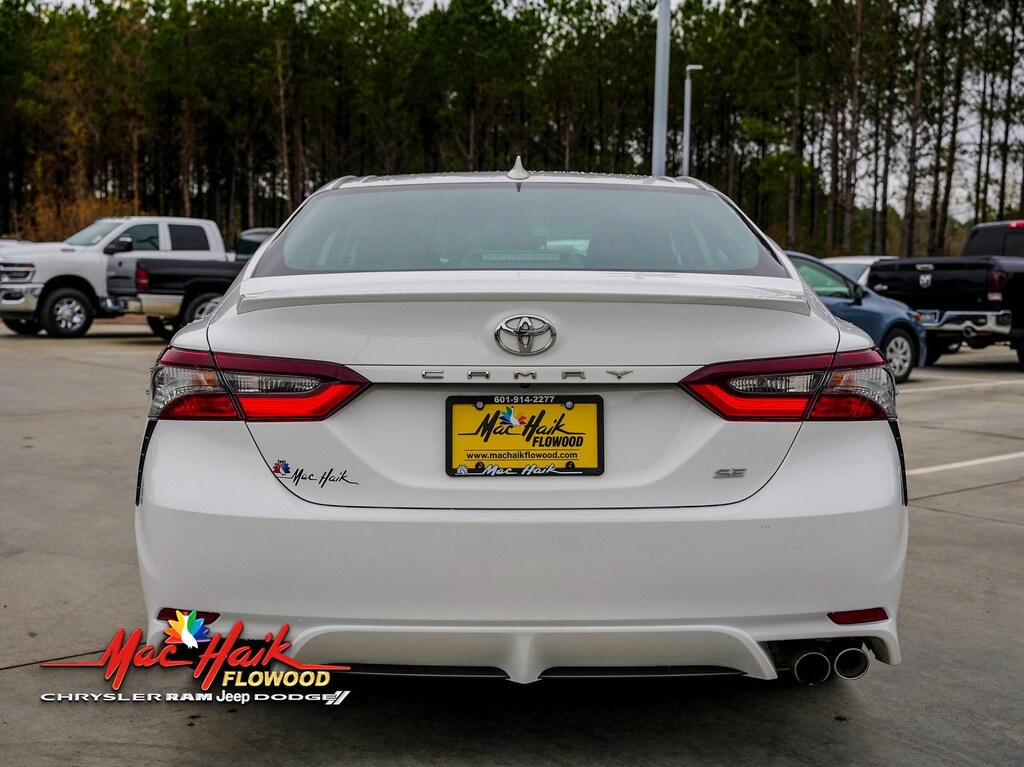 Used 2023 Toyota Camry SE Sedan