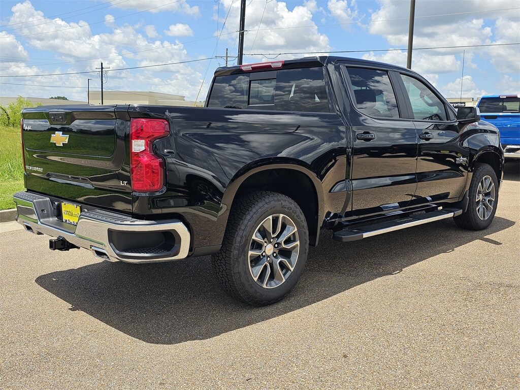 New 2025 Chevrolet Silverado 1500 LT Crew Cab