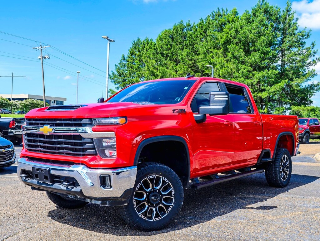 Used 2024 Chevrolet Silverado 2500HD LT Crew Cab