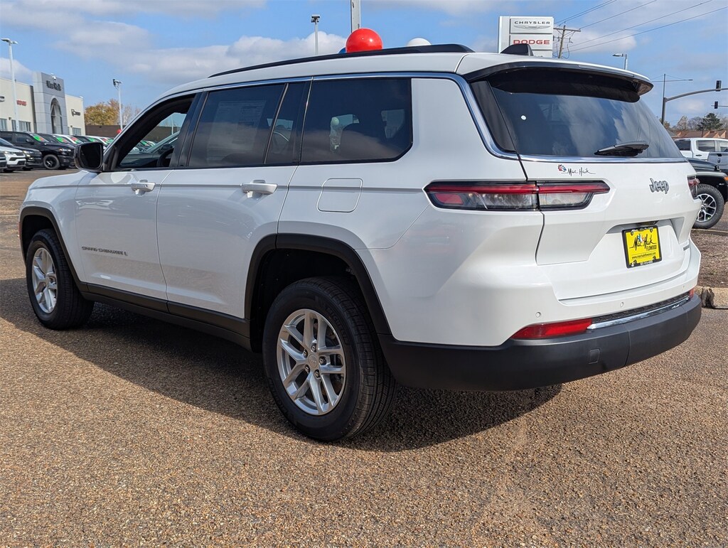 Used 2025 Jeep Grand Cherokee L Laredo Sport Utility