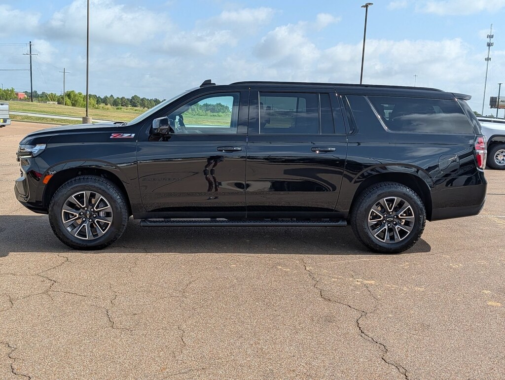 Used 2023 Chevrolet Suburban Z71 SUV